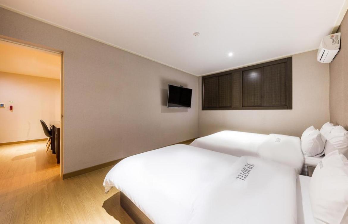 Daesan Hotel Seosan Buitenkant foto