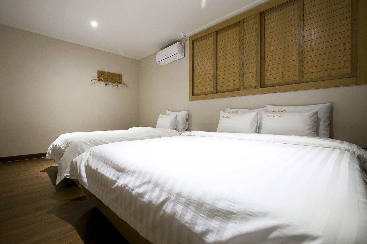 Daesan Hotel Seosan Buitenkant foto