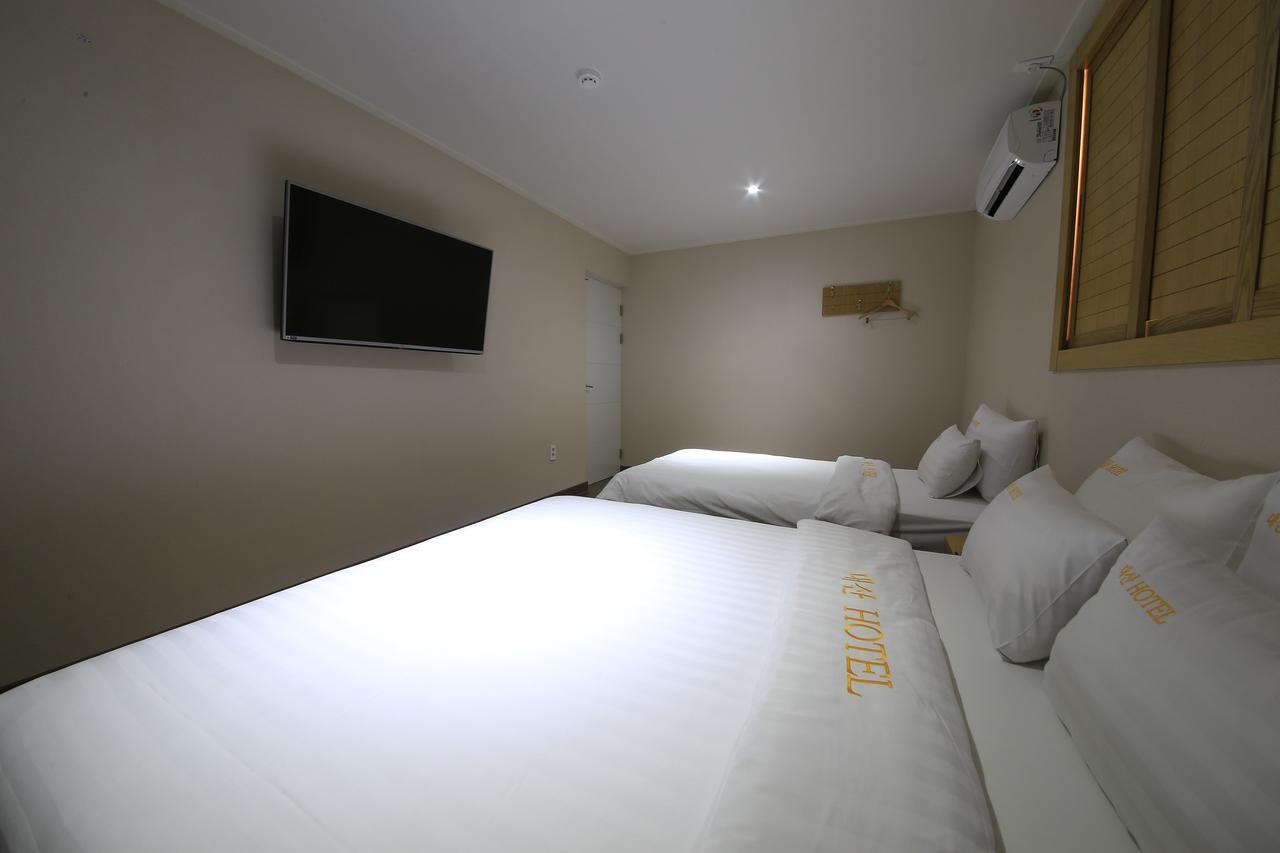 Daesan Hotel Seosan Buitenkant foto